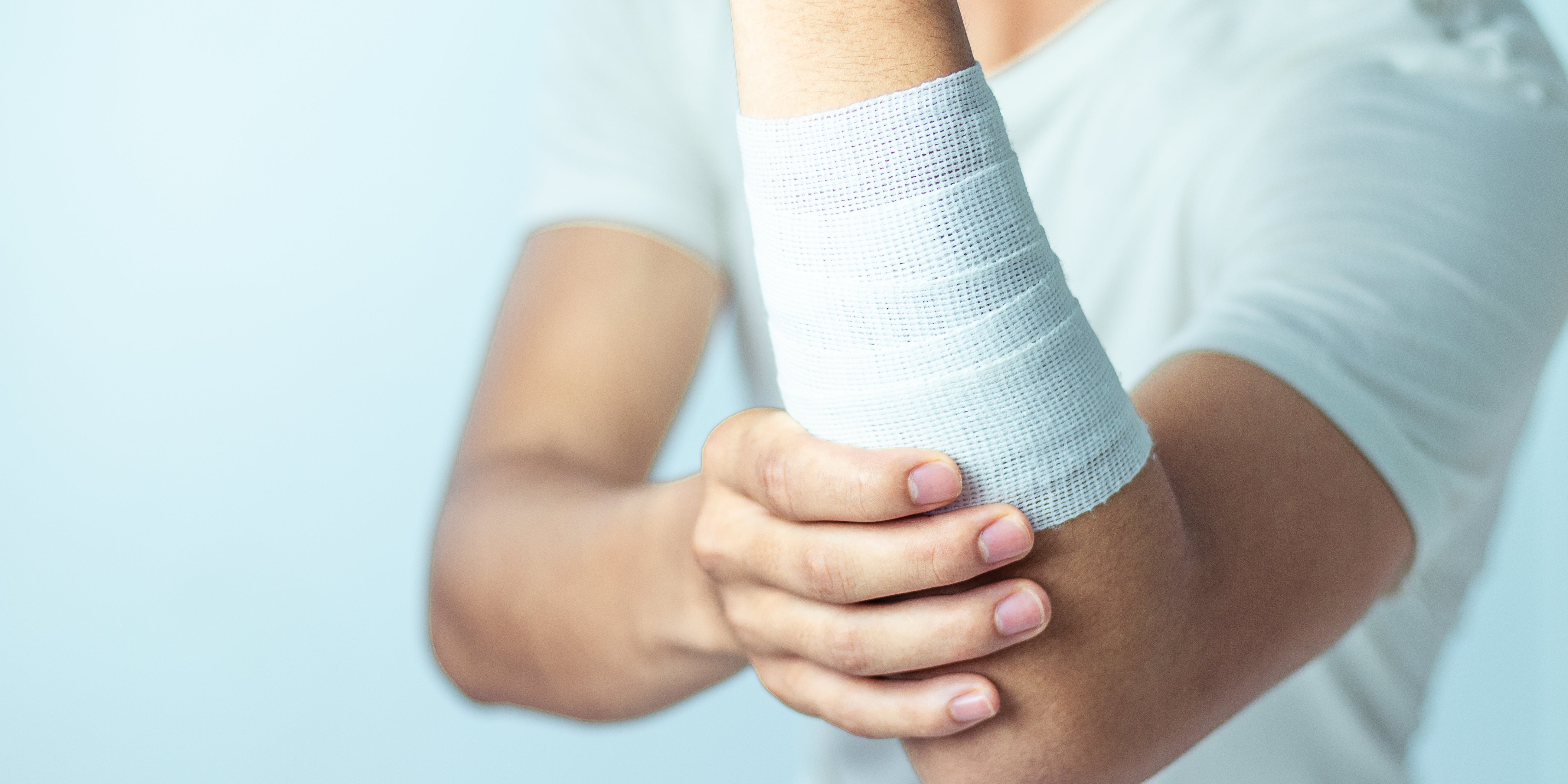 Healing with Hemp: Harnessing the Power of Hemp Seed Oil for Wound Recovery